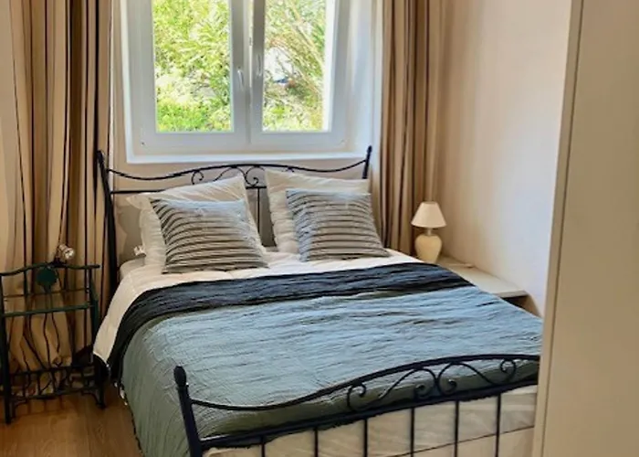 Maison De Plain Pied à L'herbaudière Près Et Ports - 4 Pers. - Fr-1-823-122 *